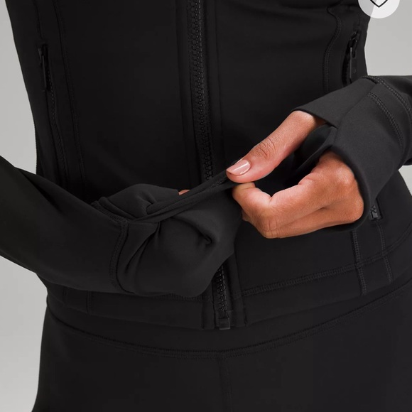 Lululemon Define Cropped Jacket *Nulu - Black - Picture 6 of 8
